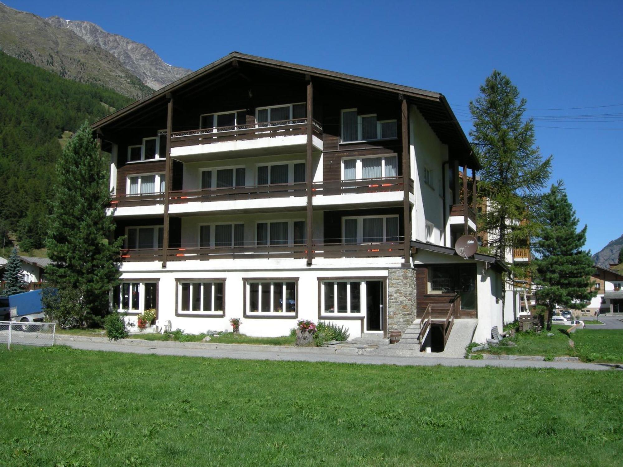 Apartments Atlas Saas-Grund Luaran gambar